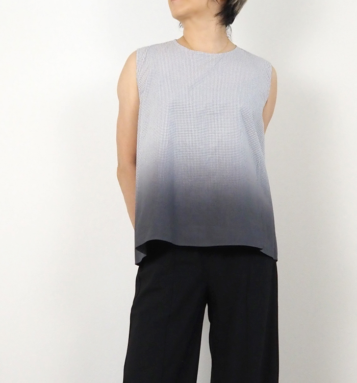 MidiUmi グラデーションダイノースリーブシャツ