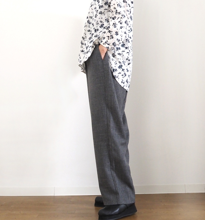 MidiUmi ミディウミ ストレートワイドイージーパンツ レディース